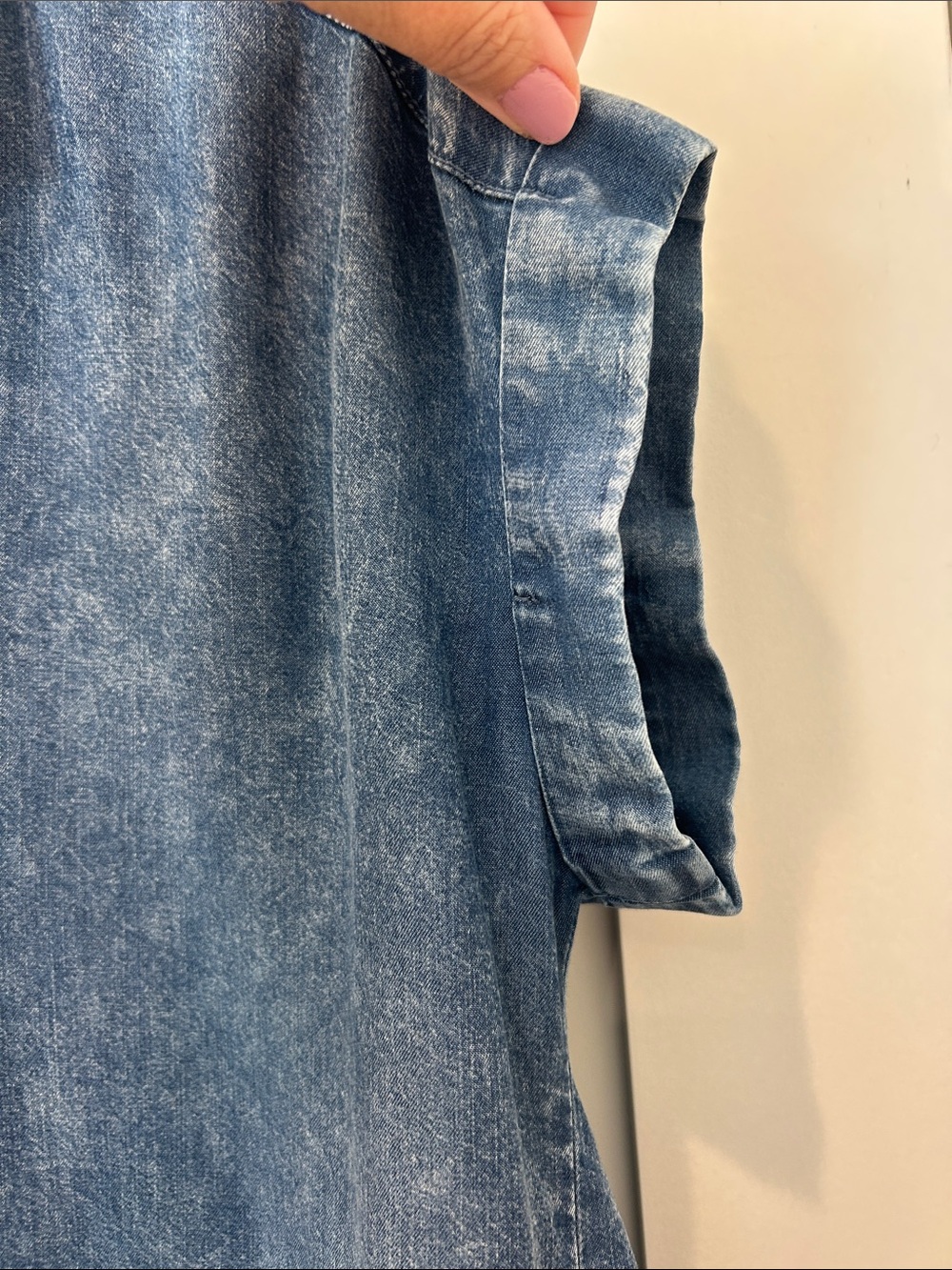 Jane and Delancey Washed Blue Denim Short Sleeve Button-Down - Picture 8 of 11